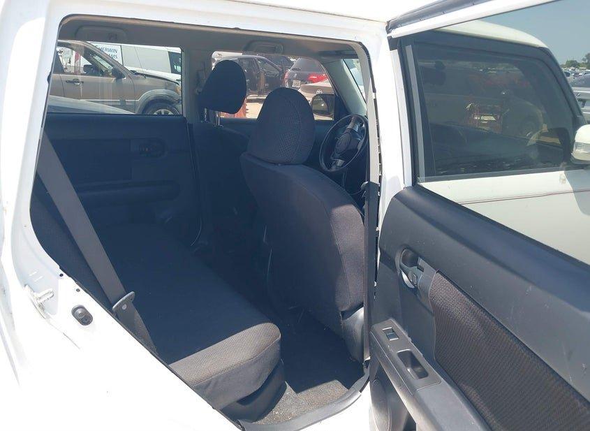 Scion Xb