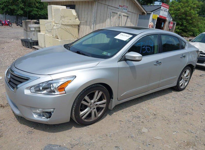 Nissan Altima