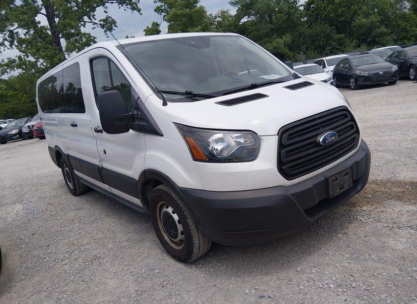Ford Transit-150