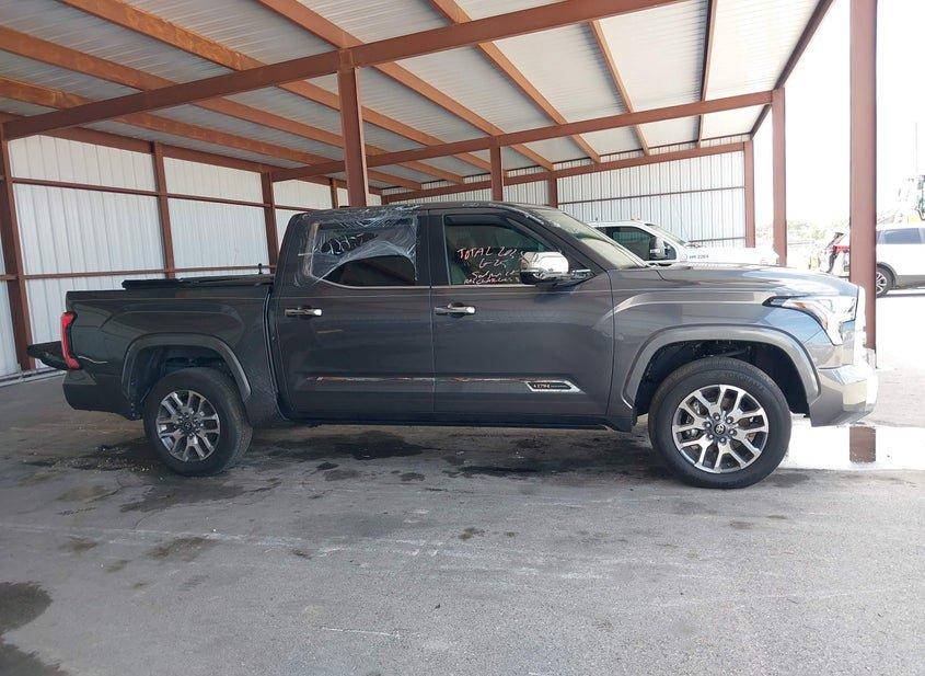 Toyota Tundra