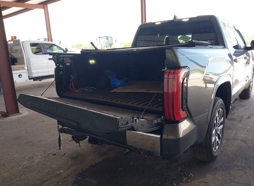 Toyota Tundra