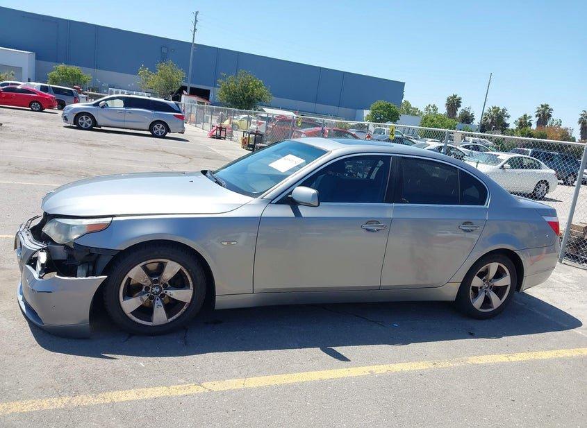 BMW 530I