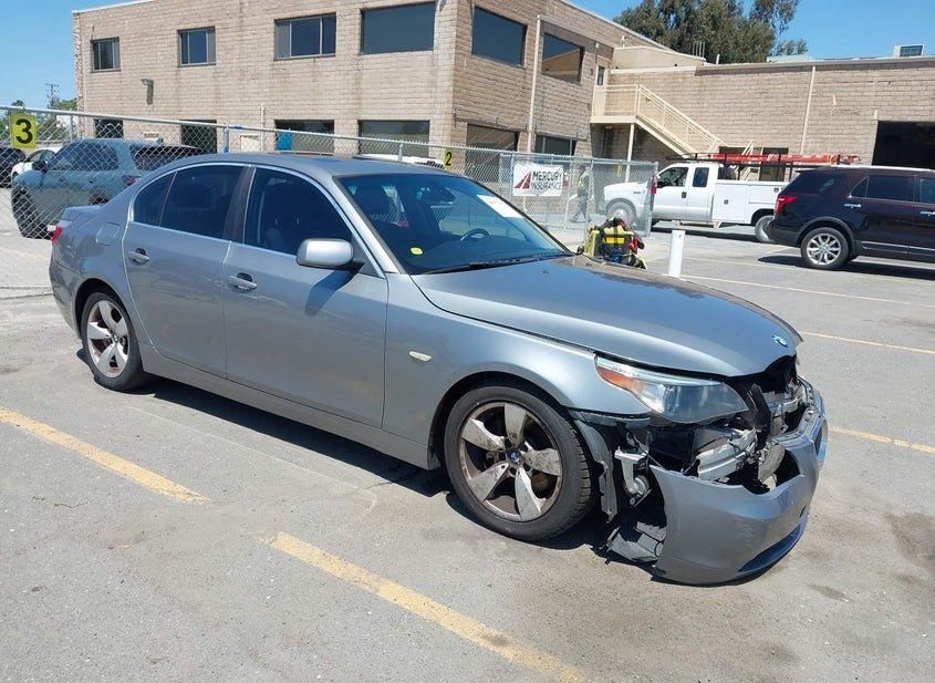 BMW 530I