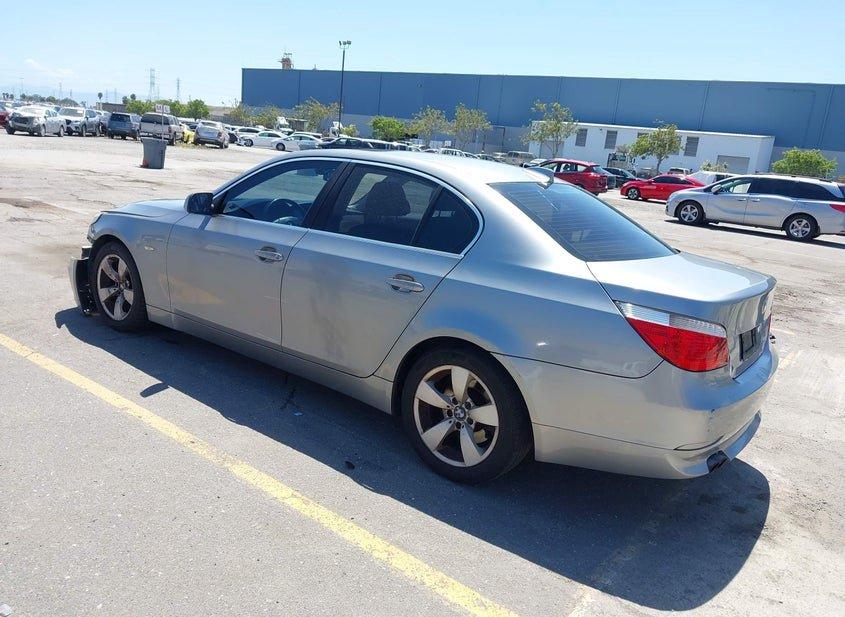 BMW 530I