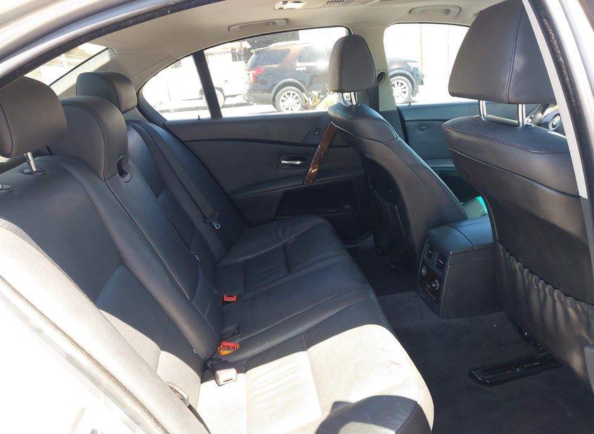 BMW 530I