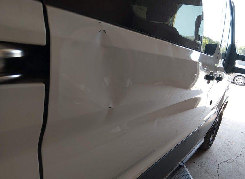 Ford Transit-150