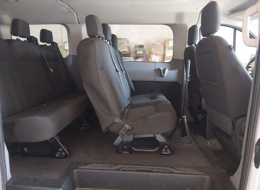 Ford Transit-150