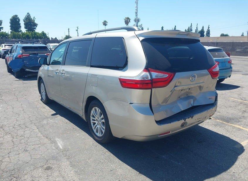 Toyota Sienna
