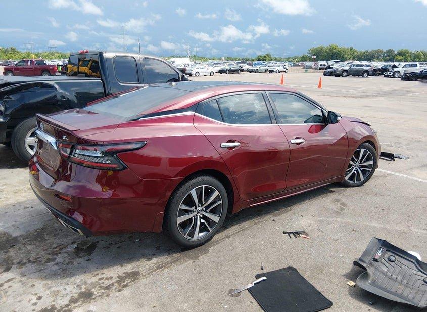 Nissan Maxima