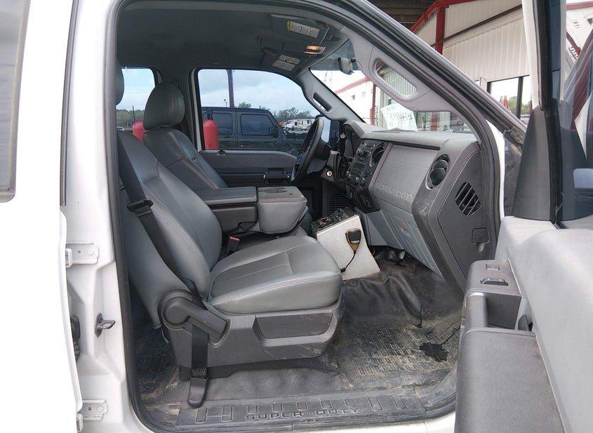 Ford Super Duty F-450 Drw