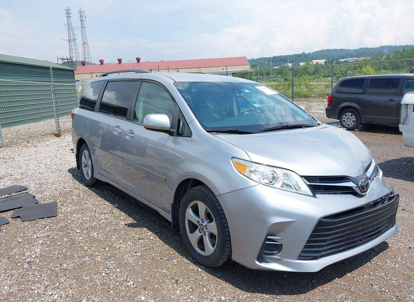 Toyota Sienna