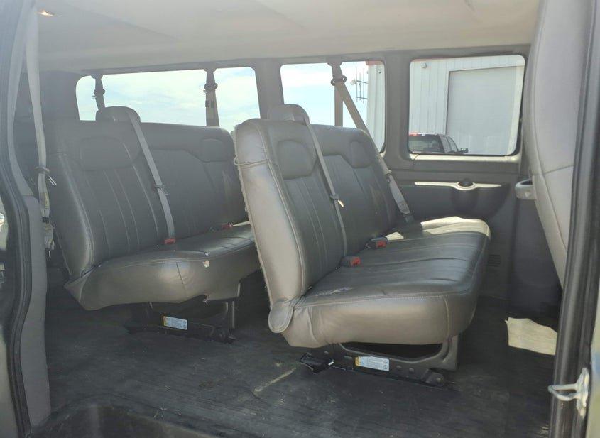 Chevrolet Express 3500