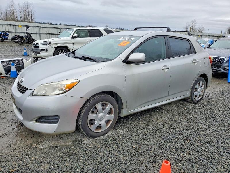 2010 Toyota Matrix — фото 1