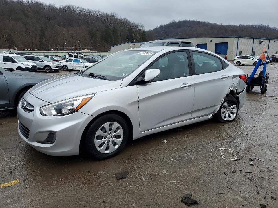 2017 Hyundai Accent — фото 1