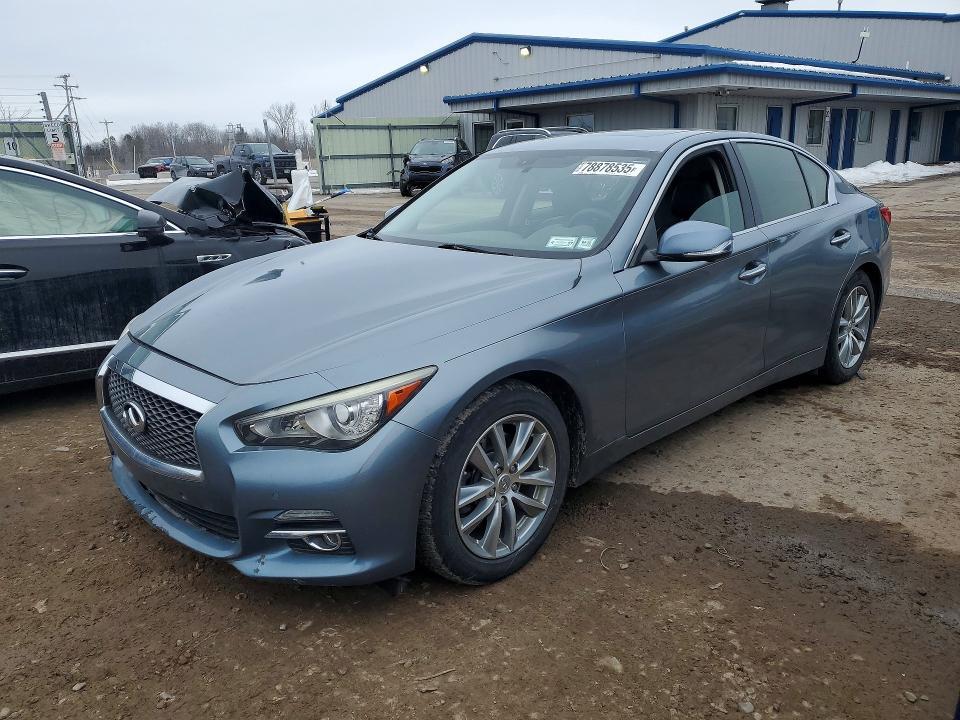 Infiniti Q50