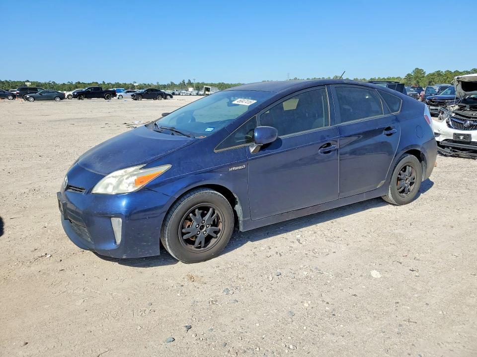2013 Toyota Prius — фото 1