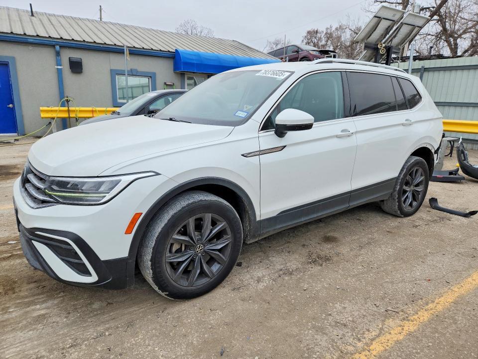 2022 Volkswagen Tiguan — фото 1
