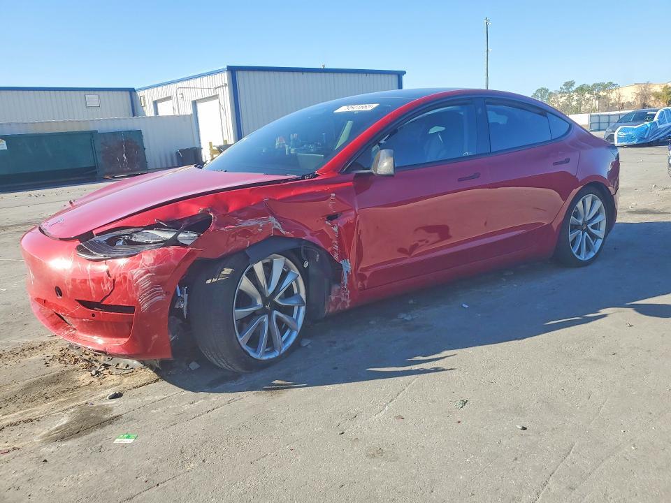 2019 Tesla Model 3 — фото 1