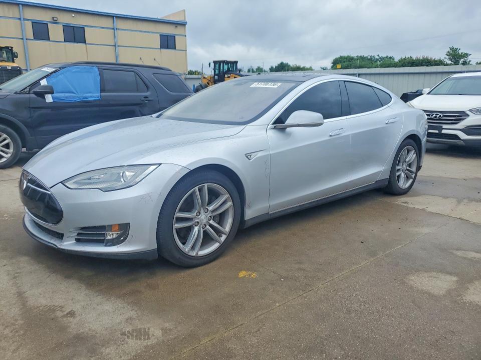 2013 Tesla Model S — фото 1