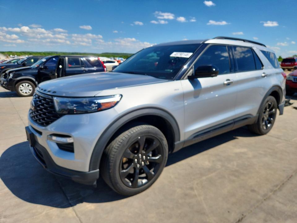2023 Ford Explorer — фото 1