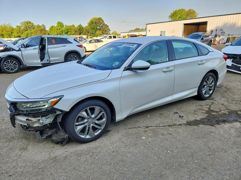 2020 Honda Accord — фото 1