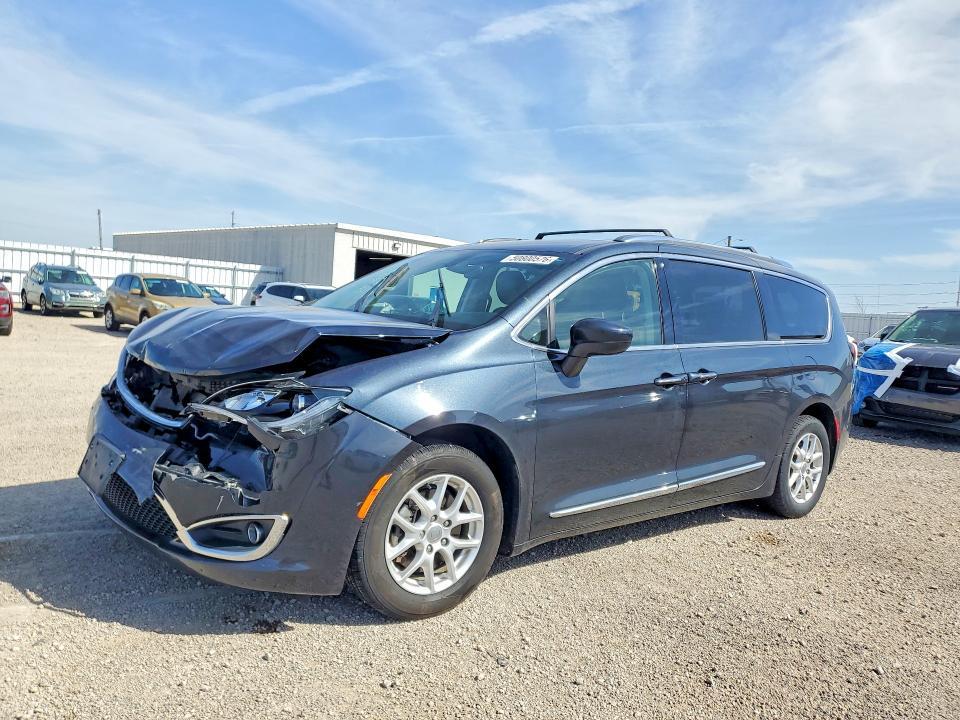 Chrysler Pacifica