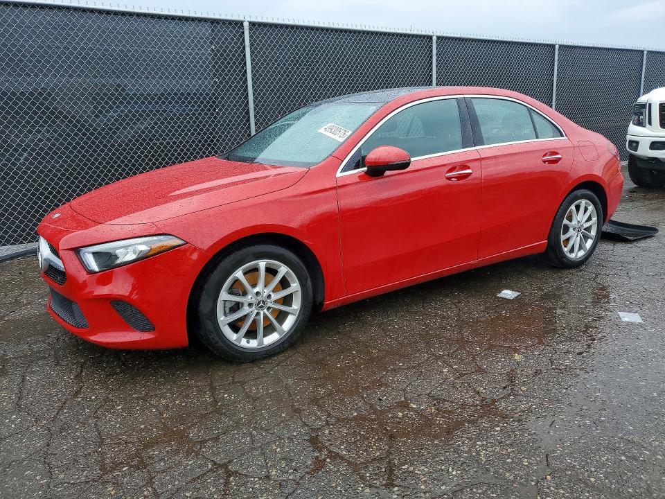 Mercedes-Benz A