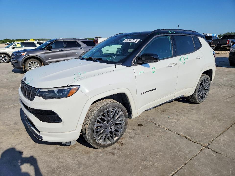 2022 Jeep Compass — фото 1