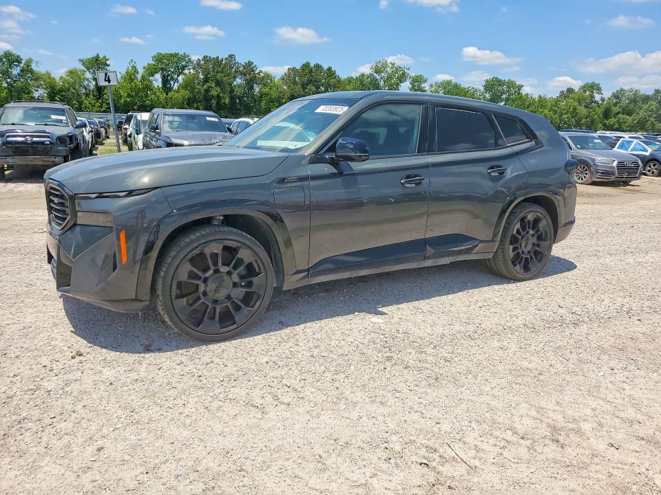 BMW Xm