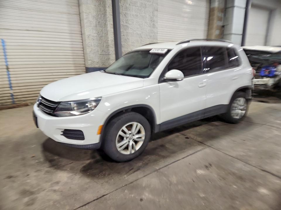 2017 Volkswagen Tiguan — фото 1