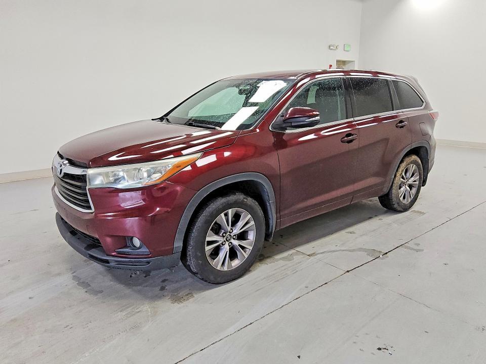 2016 Toyota Highlander — фото 1