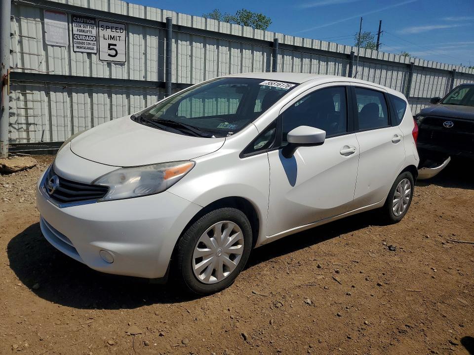 2015 Nissan Versa Note — фото 1