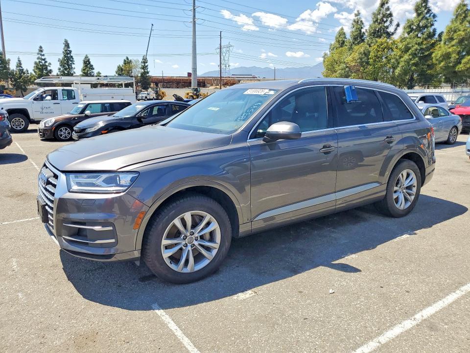 2019 Audi Q7 — фото 1
