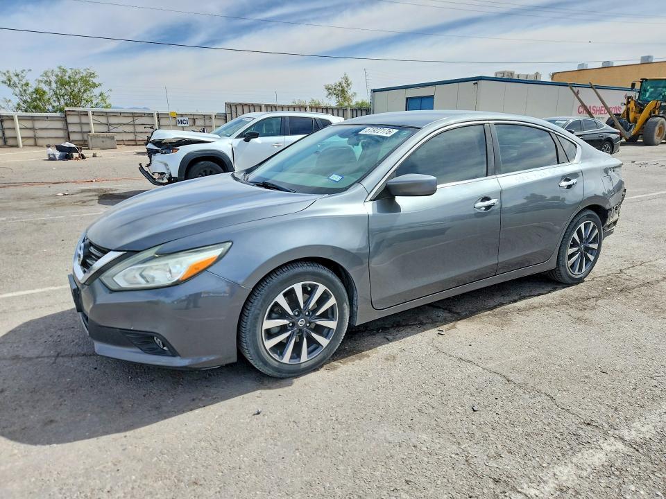2017 Nissan Altima — фото 1