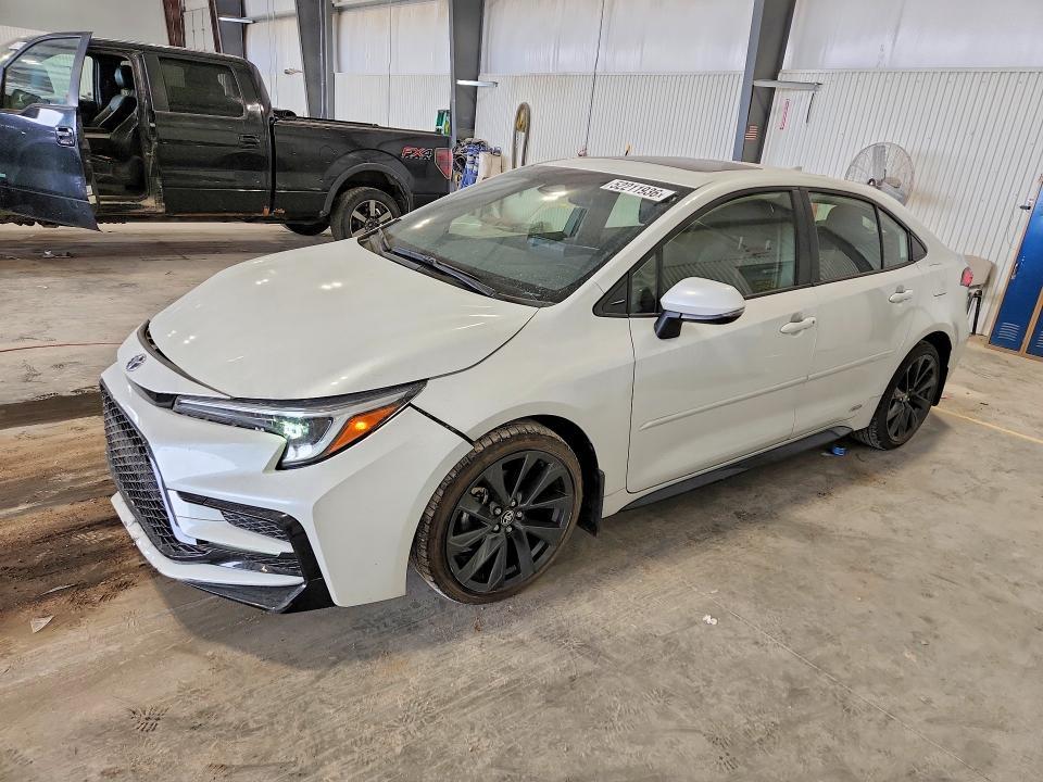 2023 Toyota Corolla Hybrid — фото 1
