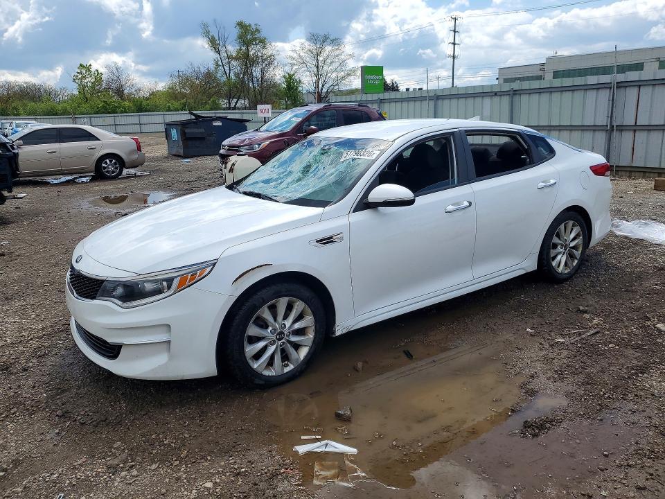 2018 Kia Optima — фото 1