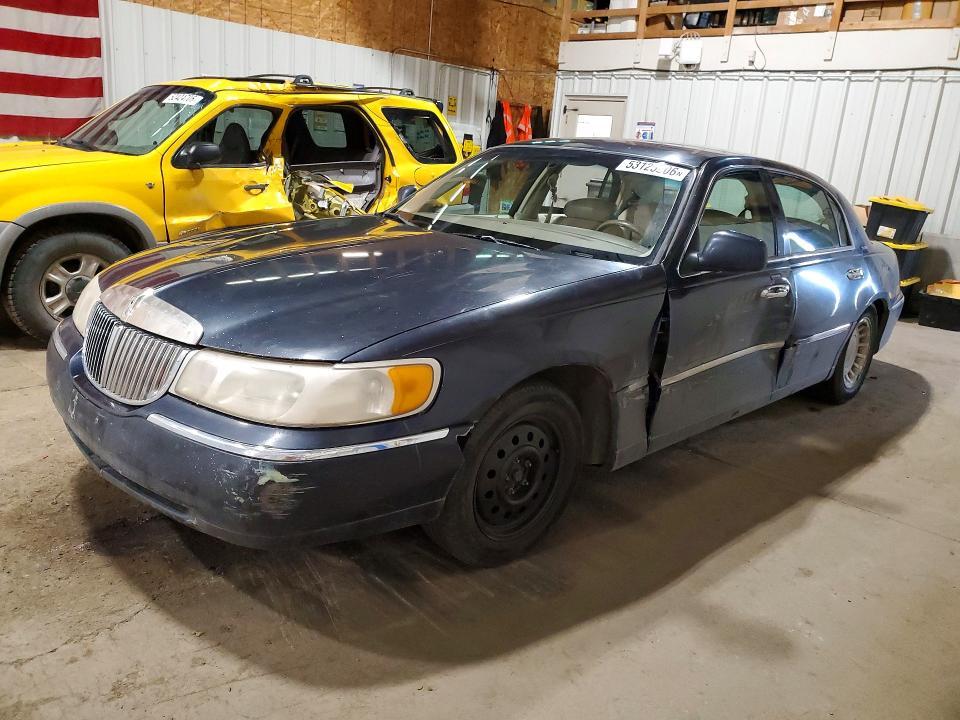 Lincoln Town Car