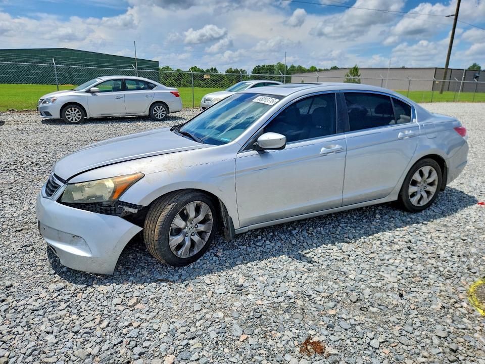 2009 Honda Accord — фото 1