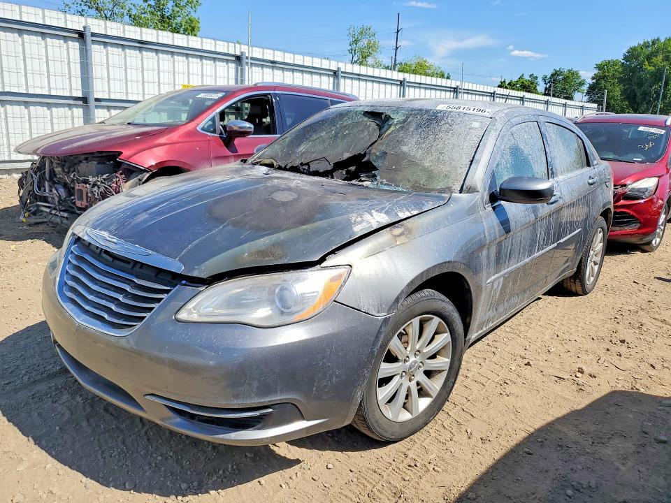 Chrysler 200