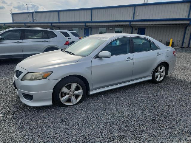 2011 Toyota Camry — фото 1
