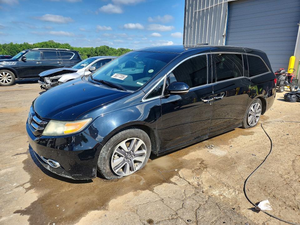 2017 Honda Odyssey — фото 1