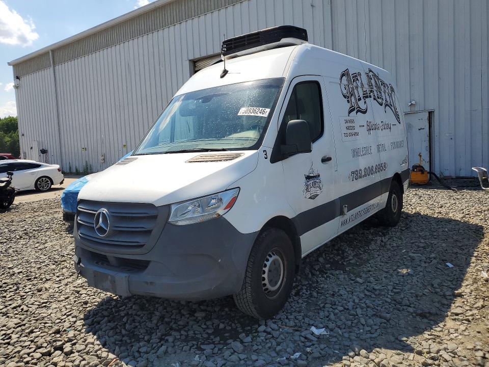 2019 Mercedes-Benz Sprinter — фото 1