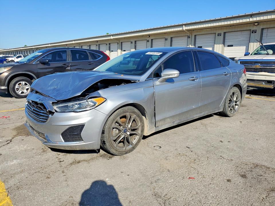 2020 Ford Fusion — фото 1