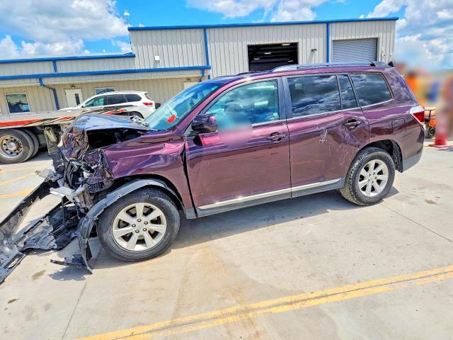 2012 Toyota Highlander — фото 1