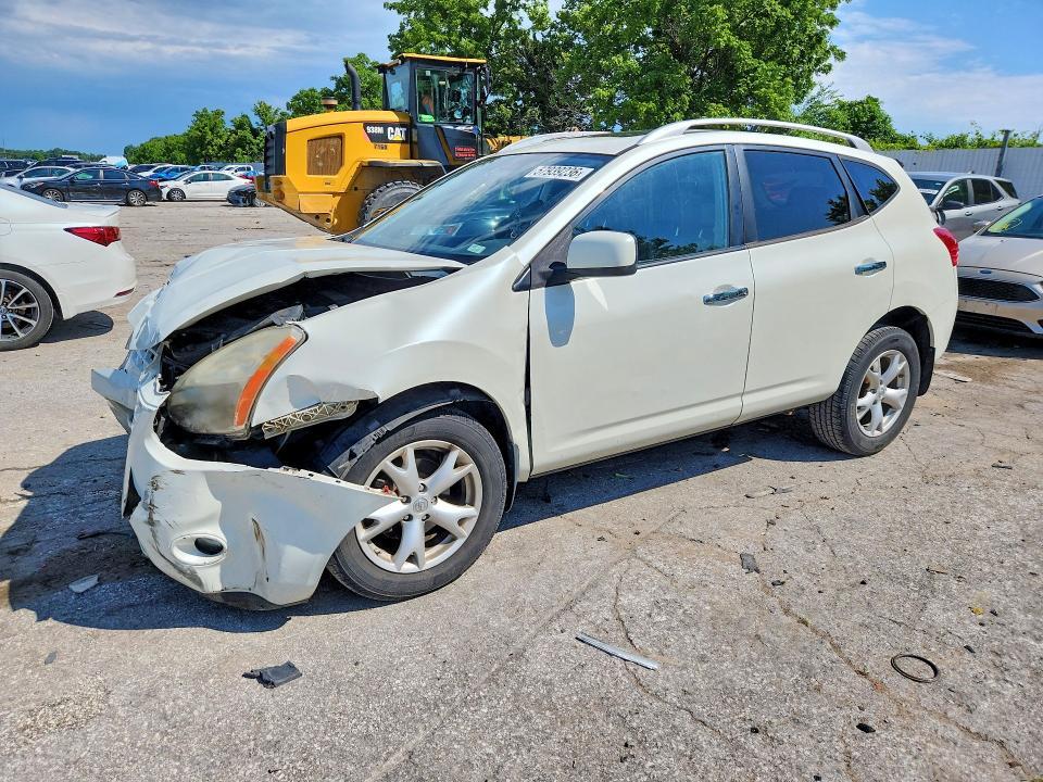 2010 Nissan Rogue — фото 1