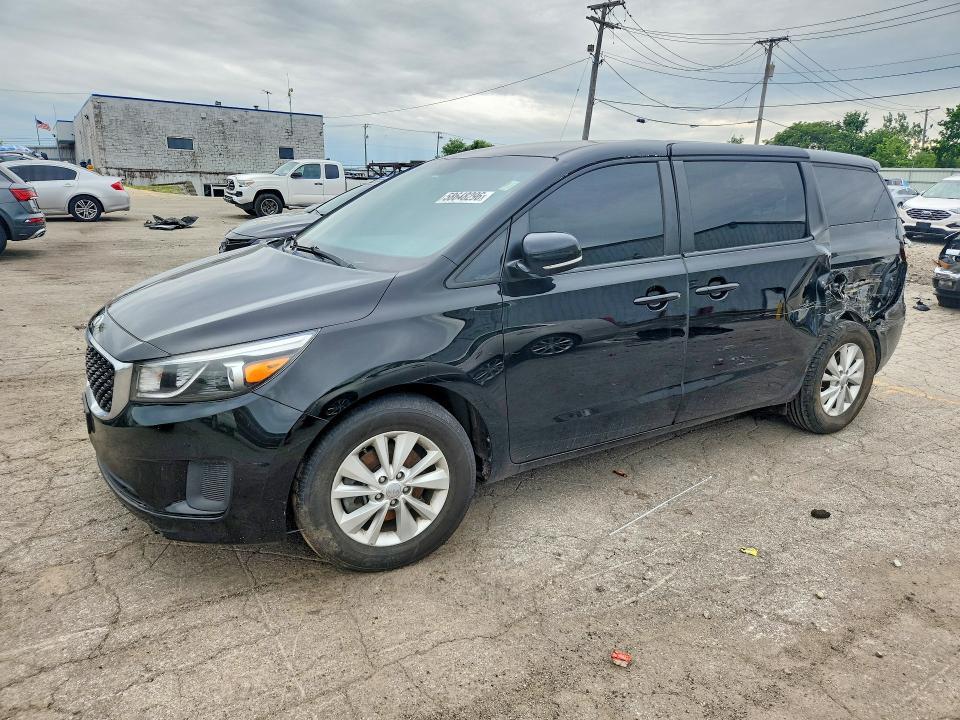 2017 Kia Sedona — фото 1