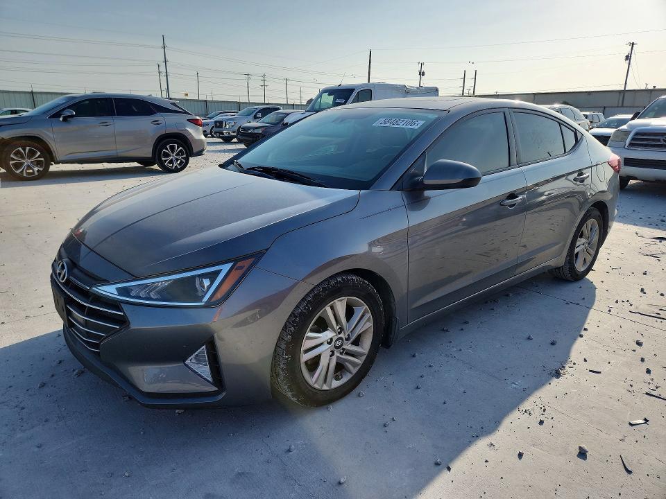 2020 Hyundai Elantra — фото 1