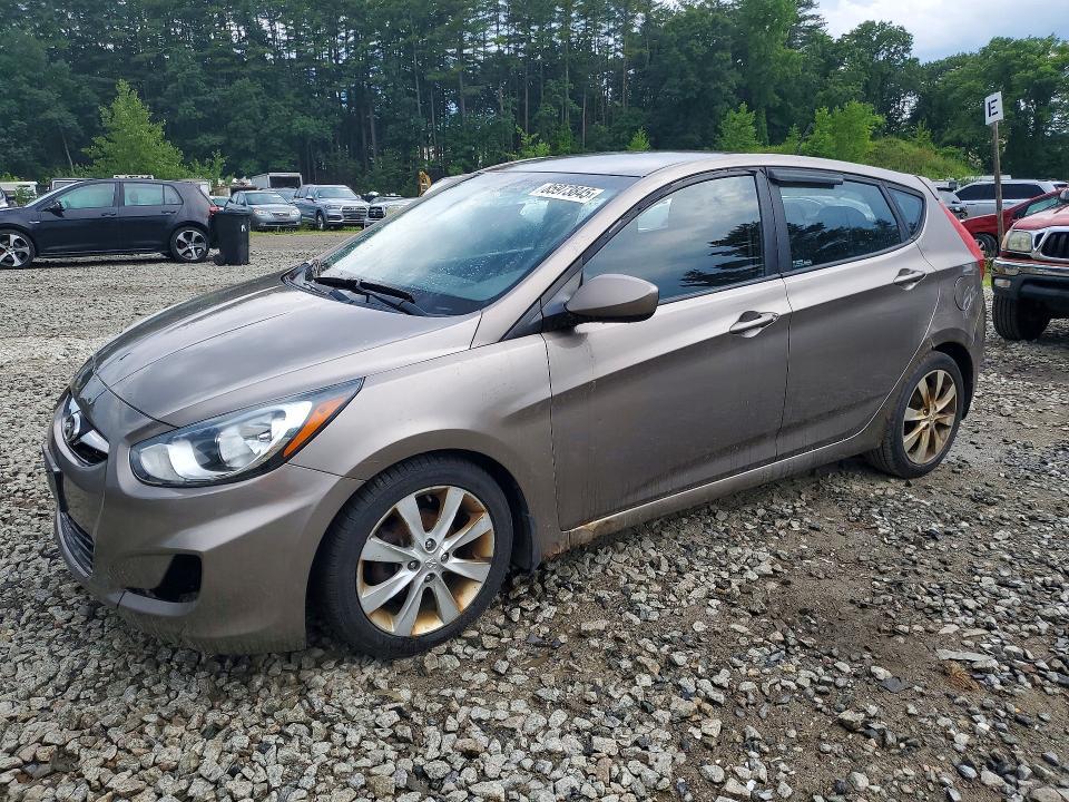 2012 Hyundai Accent — фото 1