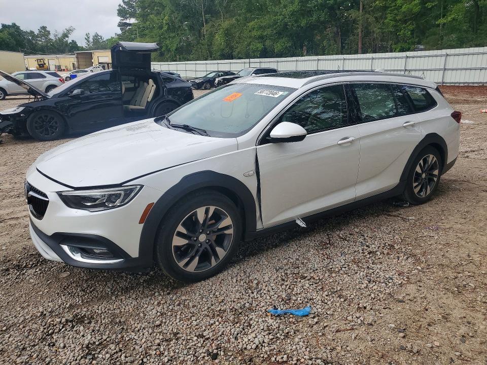 Buick Regal Tourx