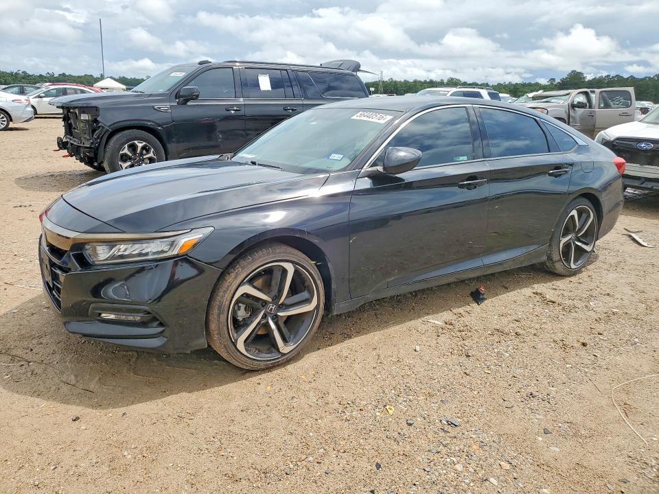 2018 Honda Accord — фото 1